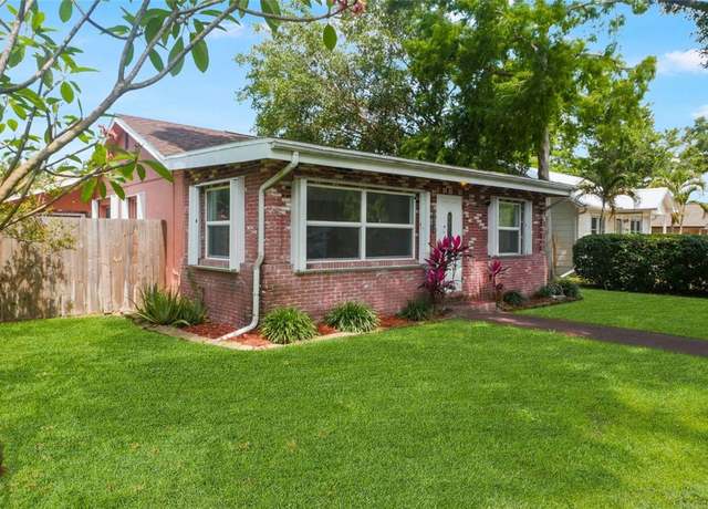 Property at 4424 19th St N, St Petersburg, FL 33714, 3 beds, 1 bath