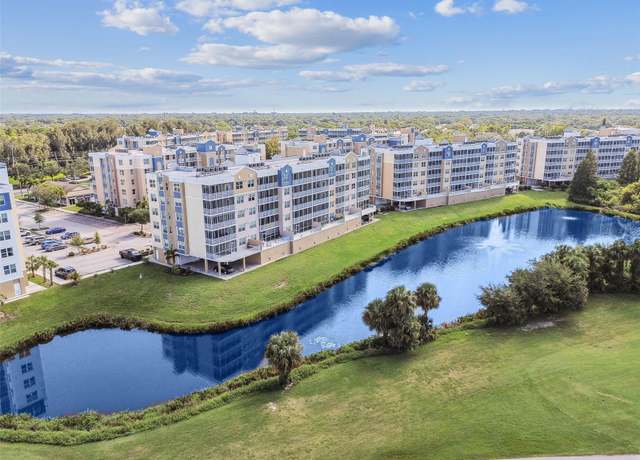 Property at 960 Starkey Rd #7202, Largo, FL 33771, 2 beds, 2 baths