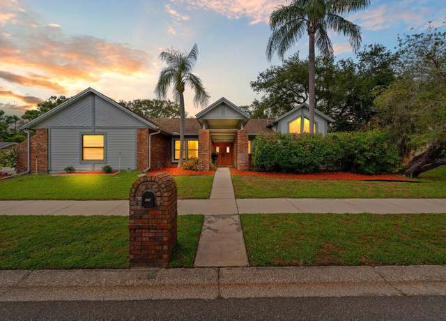Property at 625 Fayette Dr S, Safety Harbor, FL 34695, 4 beds, 3 baths