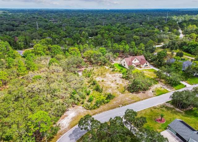 Property at 17942 Oggie Ln, Hudson, FL 34667