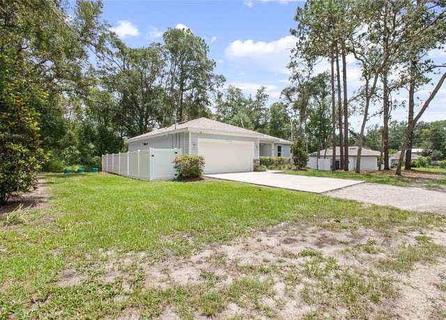 Property at 1094 Lolita St, Orange City, FL 32763, 3 beds, 2 baths