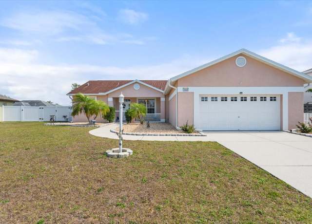 Property at 9408 69th Ave E, Palmetto, FL 34221, 3 beds, 2 baths