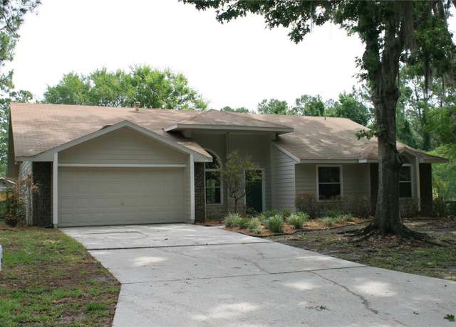 Property at 7518 NW 35th Pl, Gainesville, FL 32606, 3 beds, 2 baths