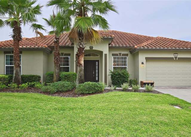 Property at 4072 Oaktree Dr, Davenport, FL 33837, 4 beds, 3 baths