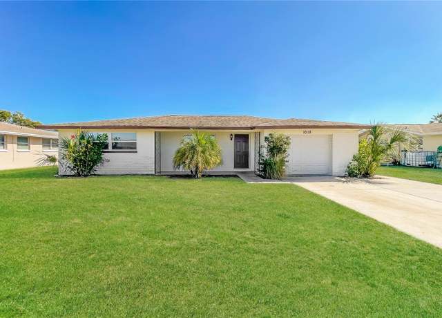 Property at 10118 Hickory Hl, Port Richey, FL 34668, 3 beds, 2 baths