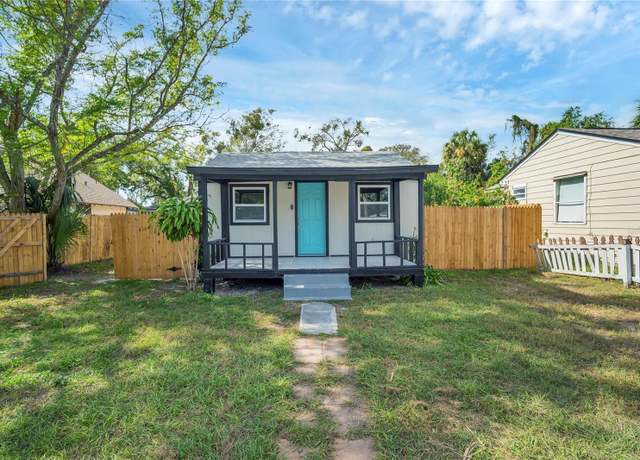 Property at 8308 N Mulberry St, Tampa, FL 33604, 3 beds, 2 baths