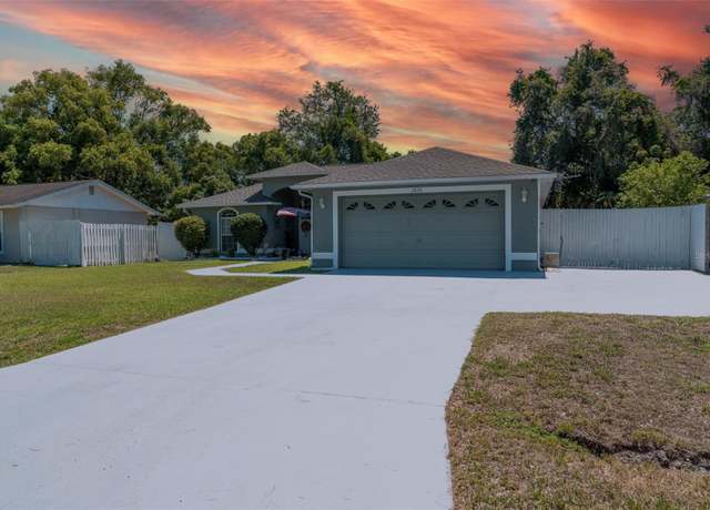 Property at 2826 Martha Ln, Land O Lakes, FL 34639, 3 beds, 2 baths