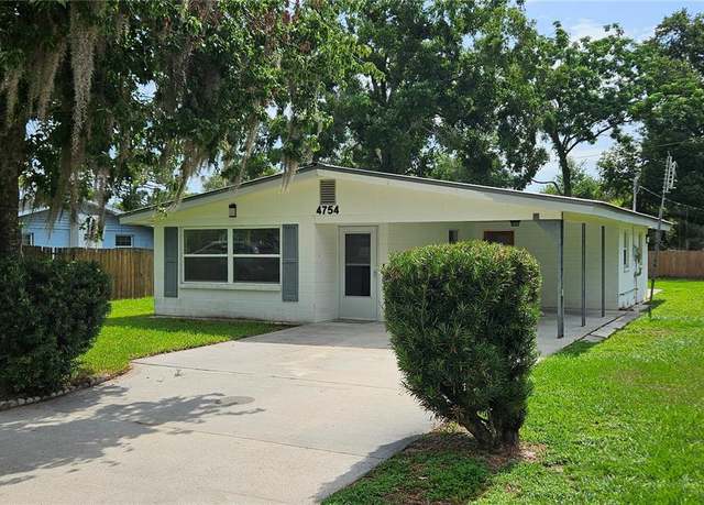 Property at 4754 17th St, Zephyrhills, FL 33542, 2 beds, 1 bath