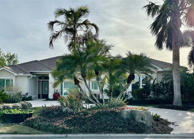 Property at 479 Summerfield Way, Venice, FL 34292, 4 beds, 2.5 baths