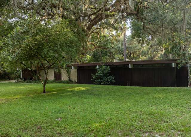 Property at 1820 SE 64th Way, Gainesville, FL 32641, 3 beds, 2 baths