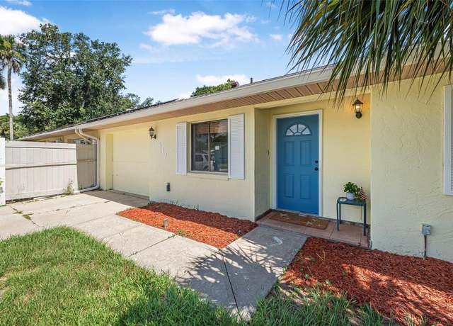Property at 837 Acorn Ln, Port Orange, FL 32127, 3 beds, 2 baths