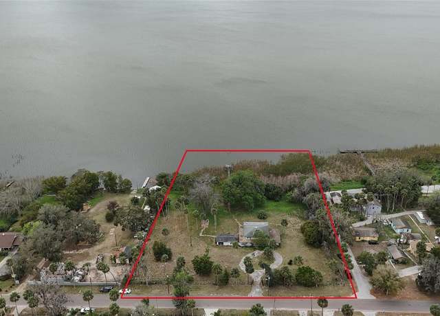 Property at 3540 Walker Rd, Apopka, FL 32703, 7 beds, 3 baths