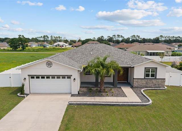 Property at 10241 SE 67th Ter, Belleview, FL 34420, 4 beds, 3 baths