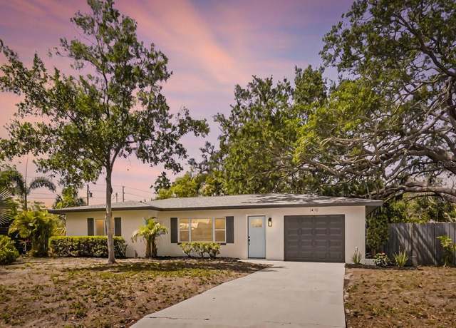 Property at 1410 San Charles Dr, Dunedin, FL 34698, 2 beds, 2 baths