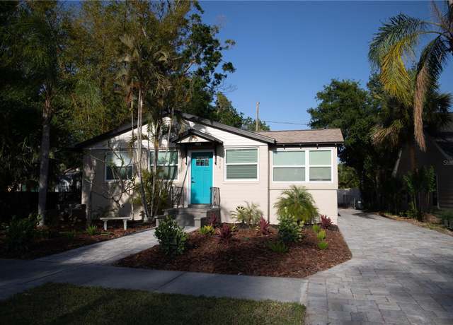 Property at 1914 53rd St S, Gulfport, FL 33707, 3 beds, 2 baths