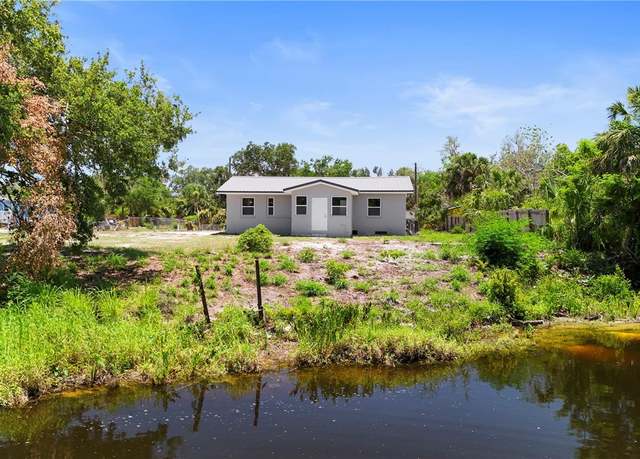 Property at 11009 Spivey Rd #1, Gibsonton, FL 33534, 3 beds, 2 baths