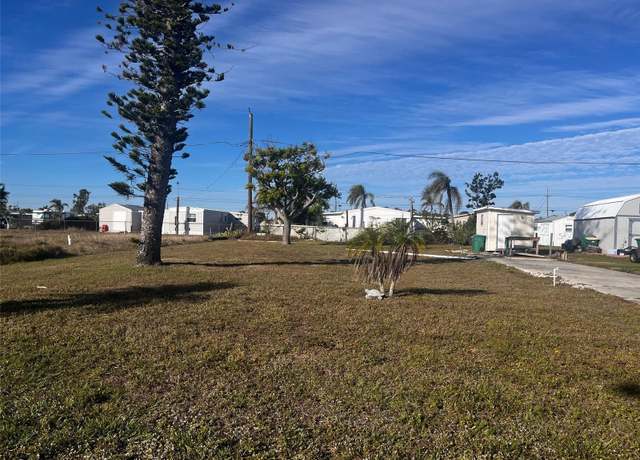 Property at 1348 Flamingo Dr, Englewood, FL 34224