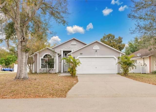 Property at 102 Ethan Ave, Davenport, FL 33897, 3 beds, 2 baths