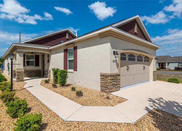Property at 9923 SW 98th Ln, Ocala, FL 34481, 2 beds, 2 baths
