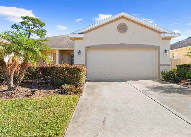Property at 1028 Orca Ct, Holiday, FL 34691, 3 beds, 2 baths