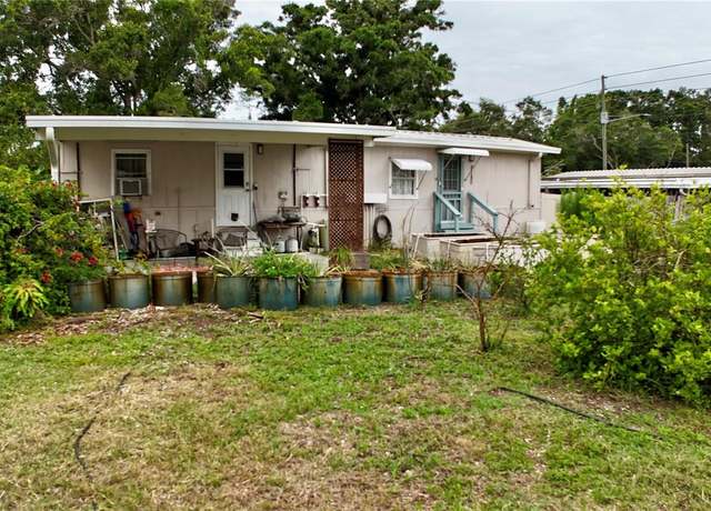 Property at 8180 61st Ln N, Pinellas Park, FL 33781, 2 beds, 1.5 baths