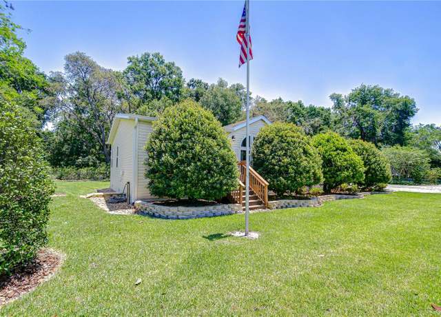 Property at 8342 Fussell Dr, Wesley Chapel, FL 33545, 3 beds, 2 baths