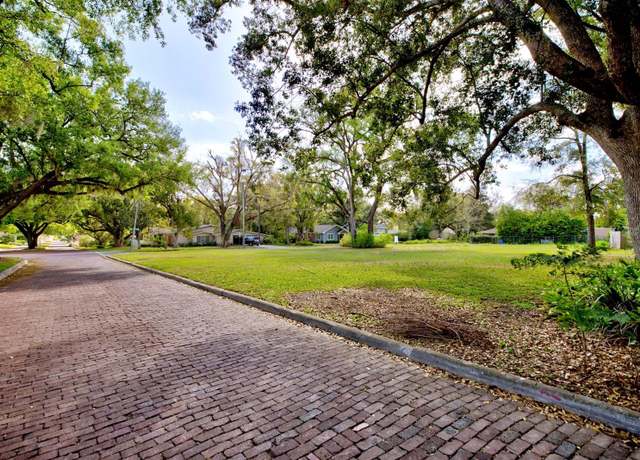 Property at 1245 Easton Dr, Lakeland, FL 33803