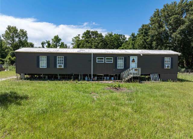 Property at 801 SW Daisy Rd, Lake City, FL 32024, 4 beds, 2 baths