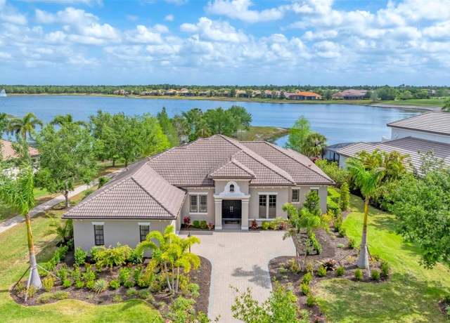 Property at 7643 Haddington Cv, Bradenton, FL 34202, 3 beds, 3 baths