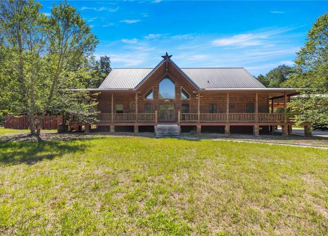 Property at 3360 SE 183rd Avenue Rd, Ocklawaha, FL 32179, 3 beds, 3 baths