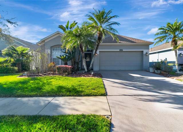 Property at 1453 Appleton Pl, Wesley Chapel, FL 33543, 4 beds, 2 baths