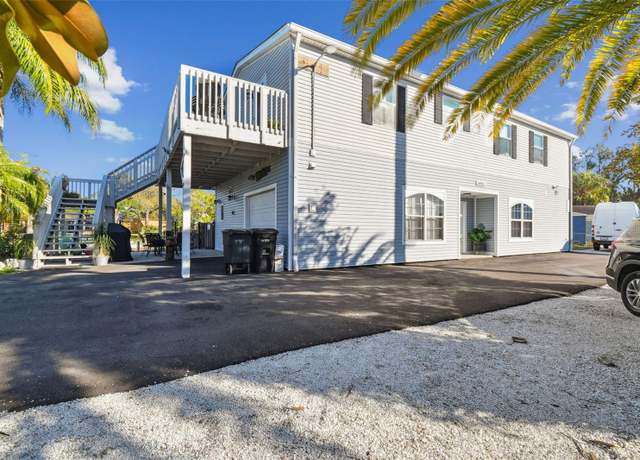 Property at 14924 Old Dixie Hwy, Hudson, FL 34667, 3 beds, 2 baths
