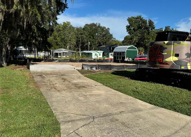 Property at 7206 Bethesda Ct, Weeki Wachee, FL 34607