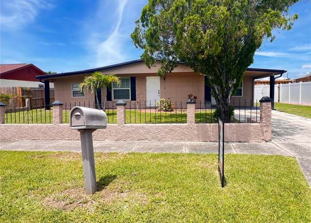 Property at 4812 Bonita Vista Dr, Tampa, FL 33634, 3 beds, 3 baths
