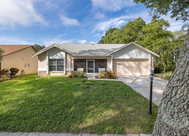 Property at 1218 Gillespie Dr N, Palm Harbor, FL 34684, 2 beds, 2 baths