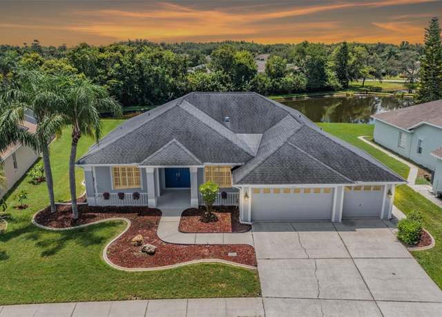 Property at 8426 Ashford Pl, Trinity, FL 34655, 4 beds, 2 baths