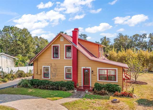 Property at 7206 Earlwood Ave, Mount Dora, FL 32757, 3 beds, 2 baths