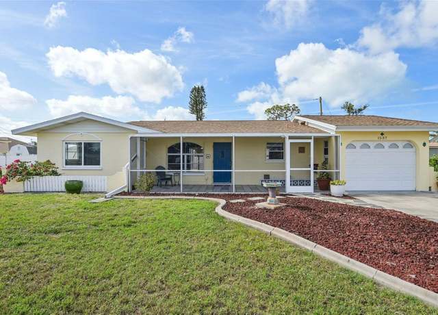 Property at 1537 Overbrook Rd, Englewood, FL 34223, 2 beds, 2 baths