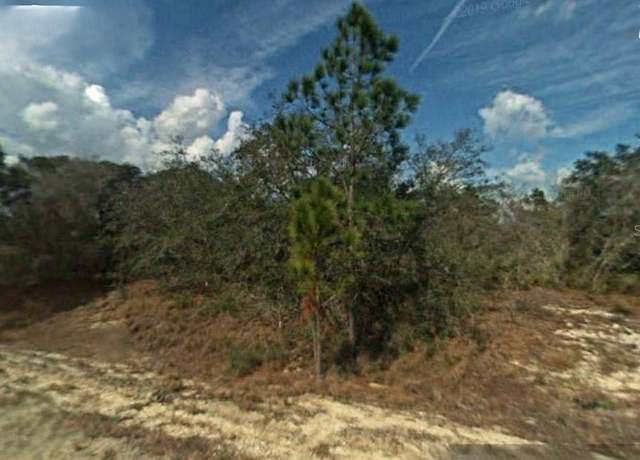 Property at 394 Crown Dr, Lake Placid, FL 33852