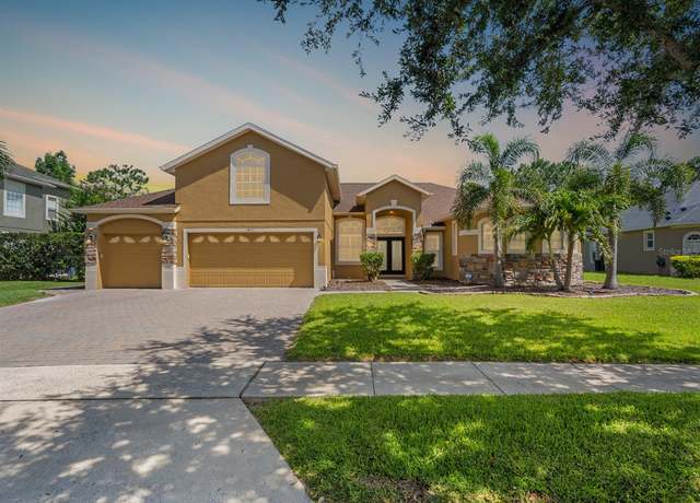 Property at 4951 Parkview Dr, St Cloud, FL 34771, 5 beds, 3 baths