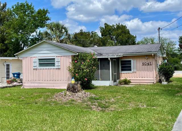 Property at 6045 Colony Cir, Weeki Wachee, FL 34607, 2 beds, 1 bath