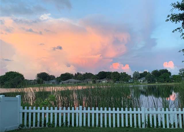 Property at 5513 Colony Lake Ln, Sarasota, FL 34233, 3 beds, 2 baths