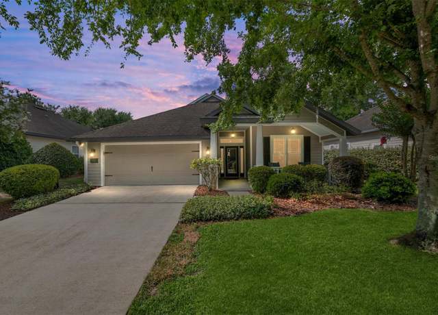 Property at 8197 SW 73rd Ln, Gainesville, FL 32608, 3 beds, 2 baths
