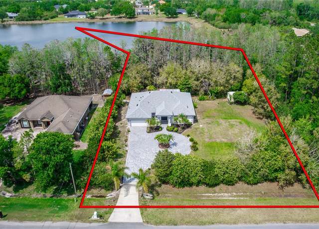 Property at 19261 Quarterly Pkwy, Orlando, FL 32833, 4 beds, 3 baths
