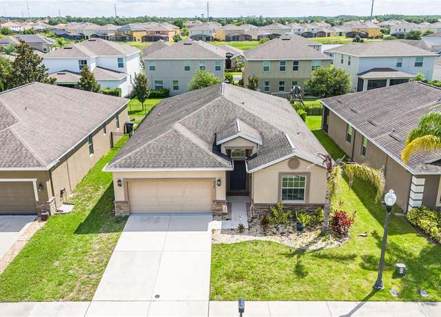 Property at 4928 Cortland Dr, Davenport, FL 33837, 4 beds, 3 baths