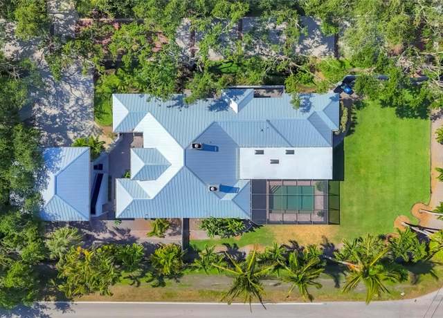 Property at 4505 Camino Real, Sarasota, FL 34231, 4 beds, 4.5 baths