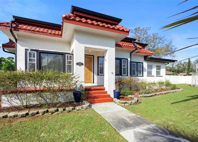 Property at 1601 E 1st Ave, Mount Dora, FL 32757, 3 beds, 2 baths