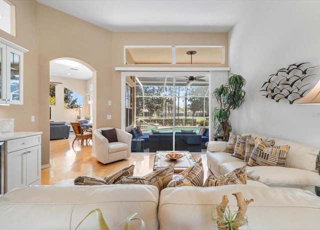 Property at 1342 W Double Eagle Ct, Hernando, FL 34442, 4 beds, 3 baths