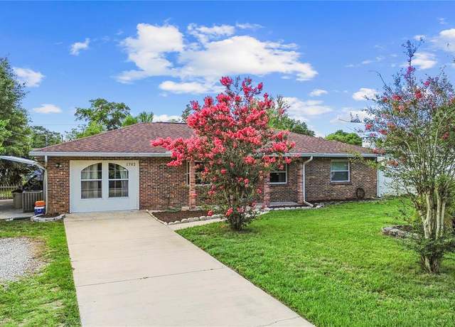 Property at 1702 Palmetto Ave, Deland, FL 32724, 3 beds, 2 baths