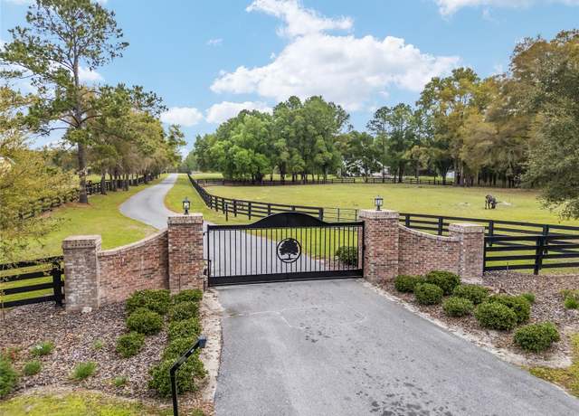 Property at 3595 NW 156th Dr, Newberry, FL 32669